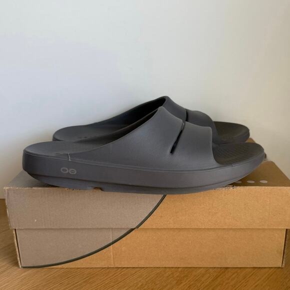 OOFOS OOahh ‘Grey’ Unisex Recovery Slide Sandal -SZ Men 10- Women 12 main image 8